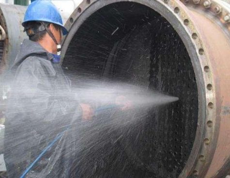 银川市贺兰高压清洗车高压泵水压很低的原因